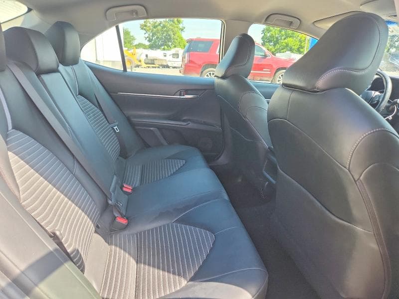 2018 TOYOTA CAMRY SE SE 10
