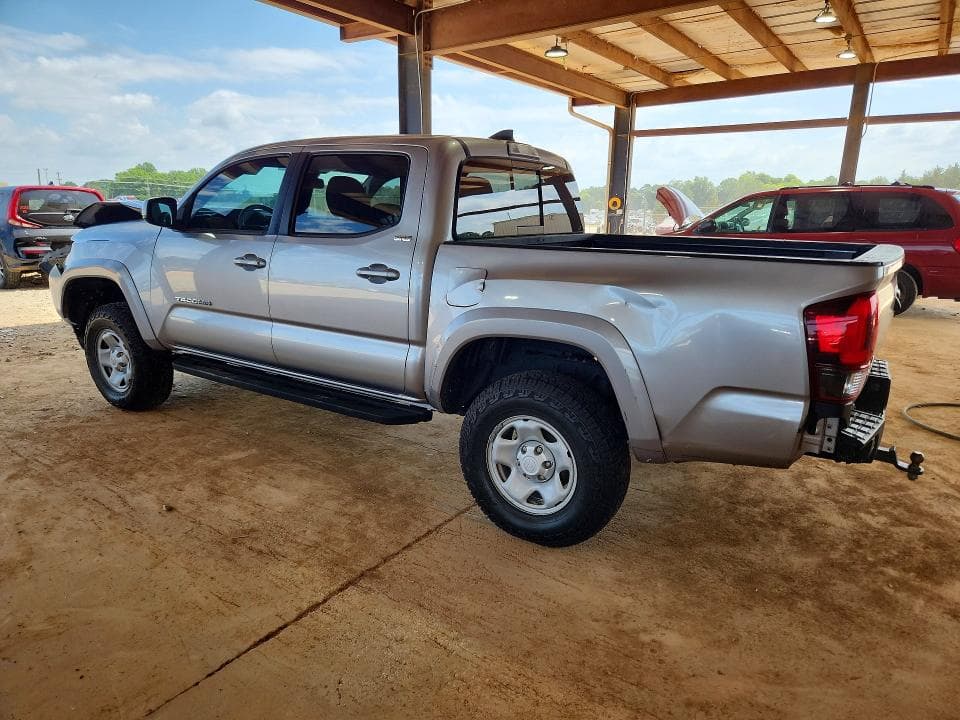 2018 TOYOTA TACOMA SR5 V6 2