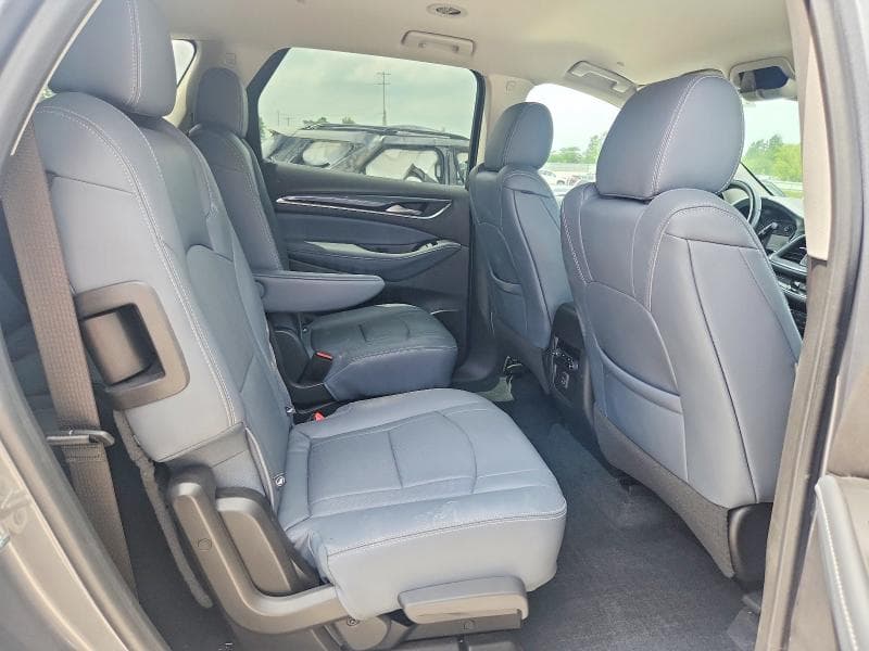 2021 BUICK ENCLAVE ESSENCE ESSENCE 11