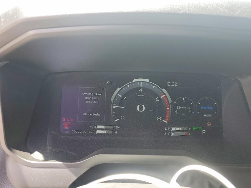 2024 TOYOTA SEQUOIA SR5 9