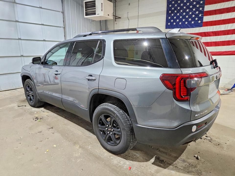 2022 GMC ACADIA AT4 2