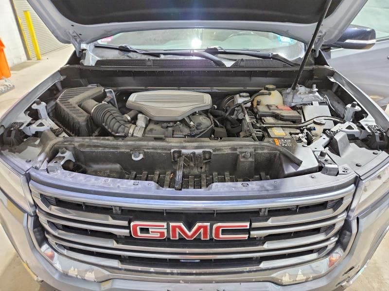 2022 GMC ACADIA AT4 12