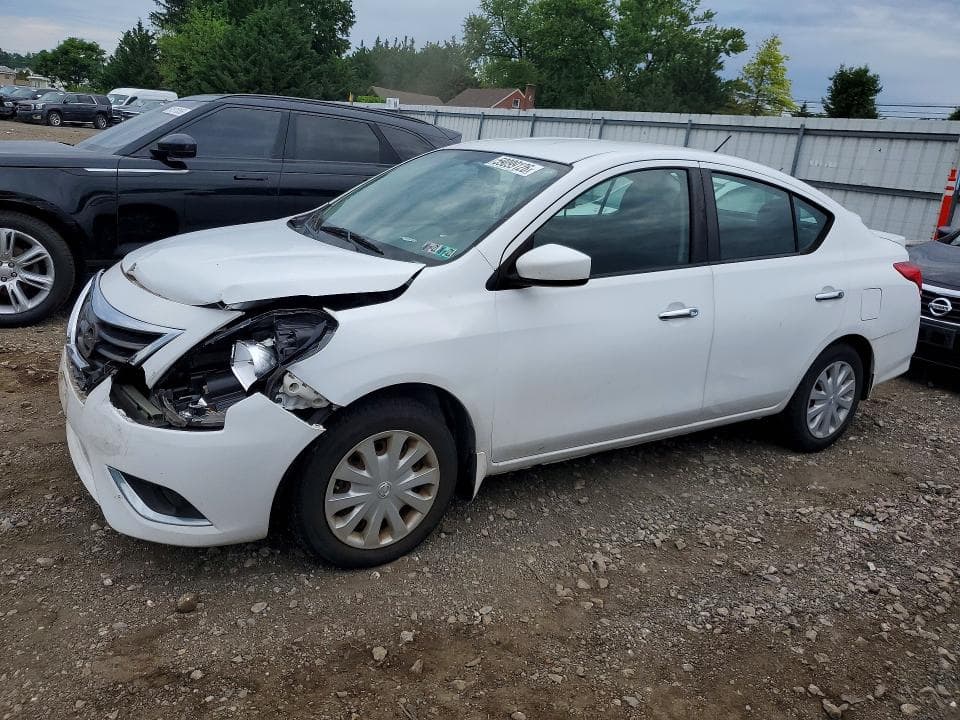 2016 NISSAN VERSA 1.6 SV 1
