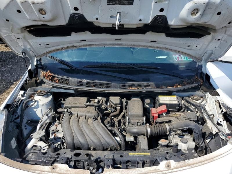 2016 NISSAN VERSA 1.6 SV 11