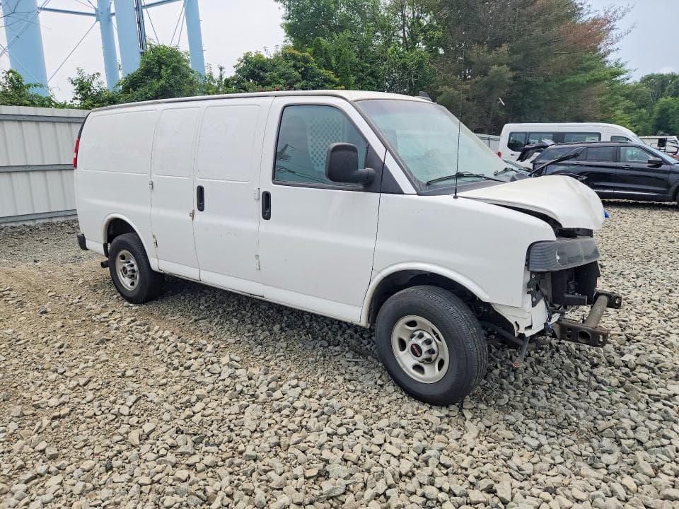 2022 GMC SAVANA G2500 4