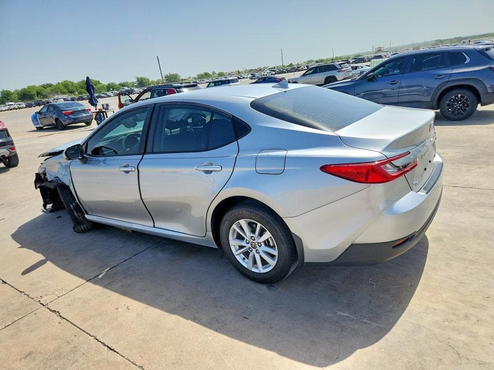 2025 TOYOTA CAMRY LE 2