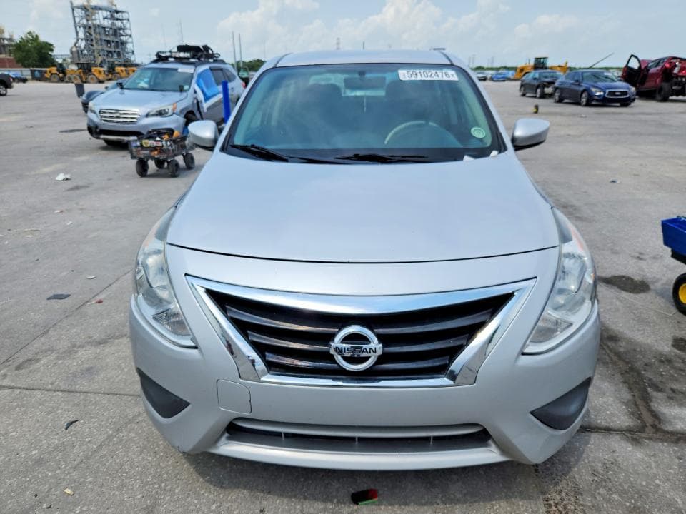 2019 NISSAN VERSA SV SV 6