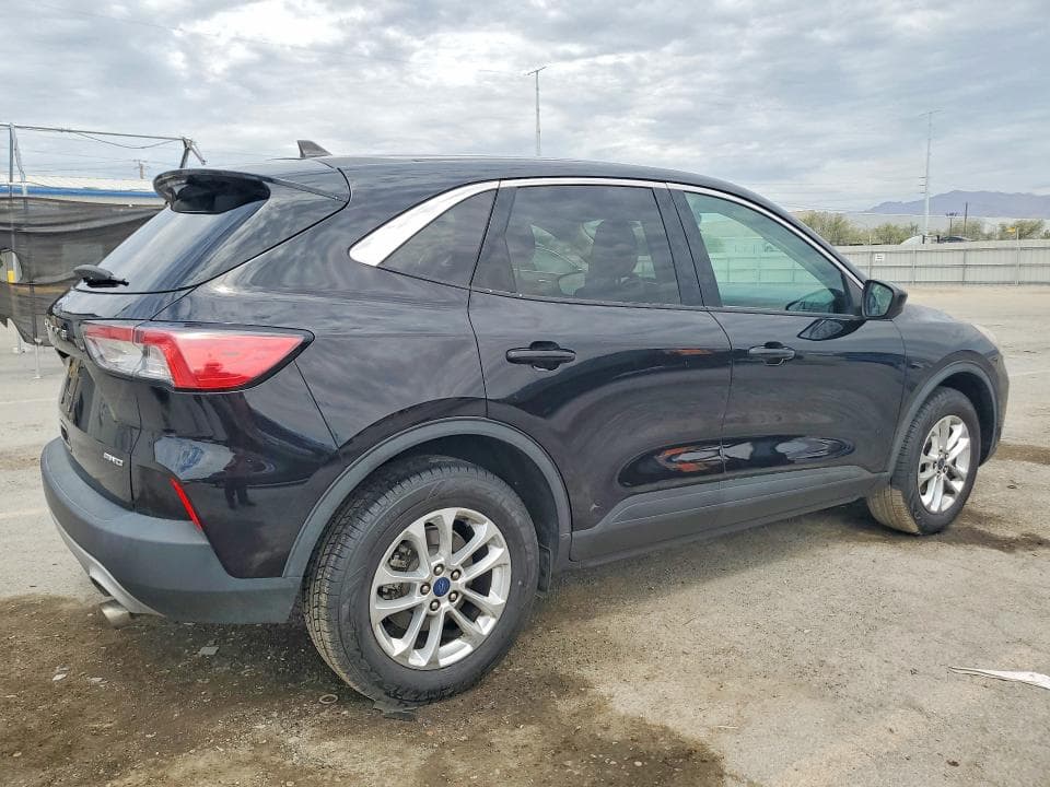 2021 FORD ESCAPE SE SE 3