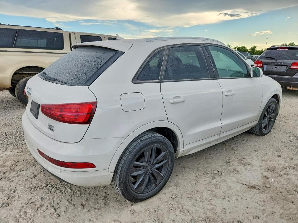 2017 AUDI Q3 PREMIUM PREMIUM 3