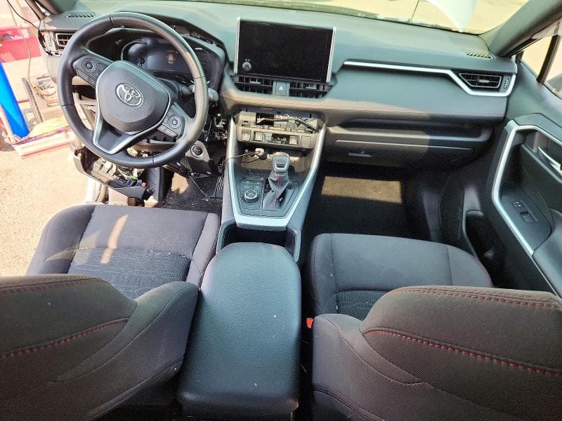 2023 TOYOTA RAV4 PRIME SE 8
