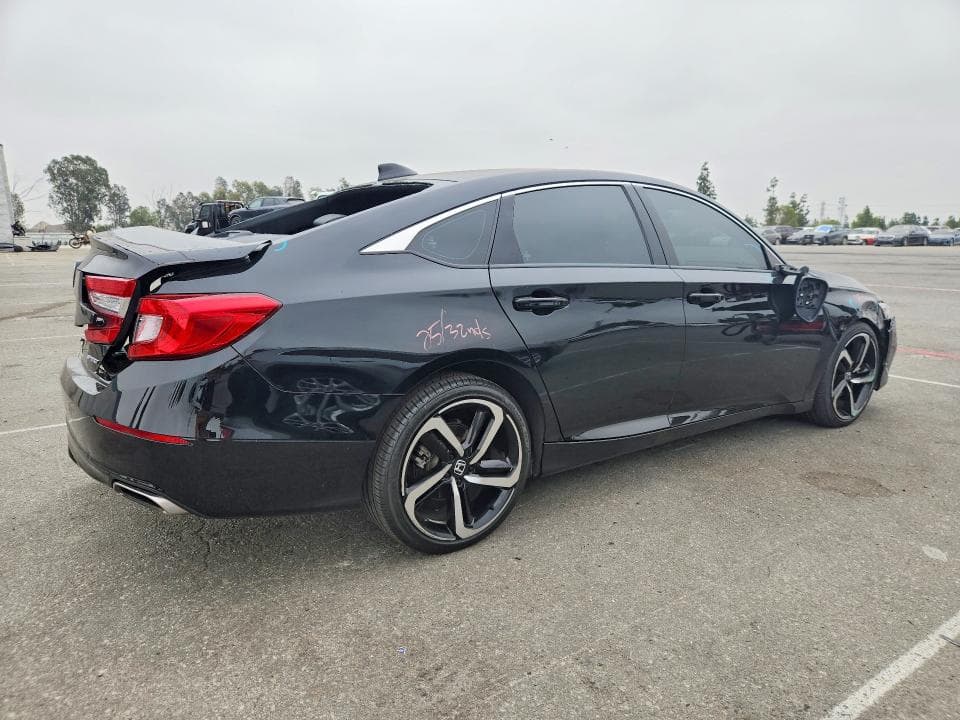 2022 HONDA ACCORD SPORT 3