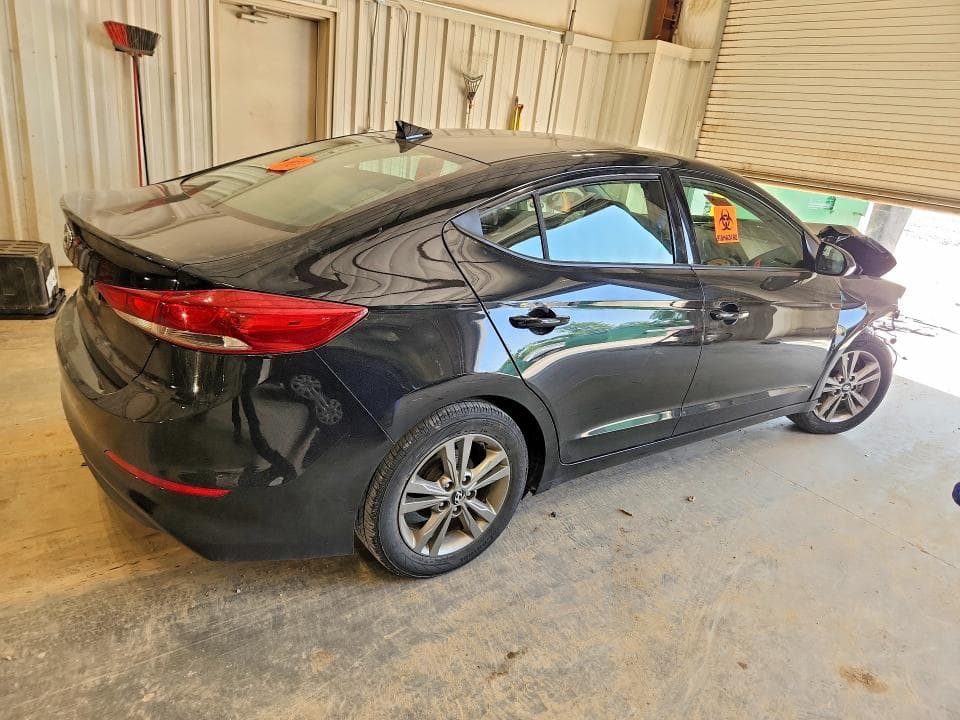 2017 HYUNDAI ELANTRA SE SE 3