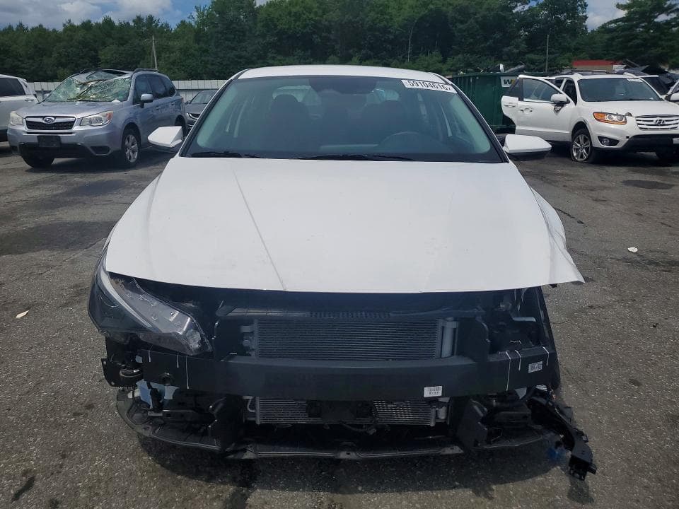 2023 HYUNDAI ELANTRA BLUE 5