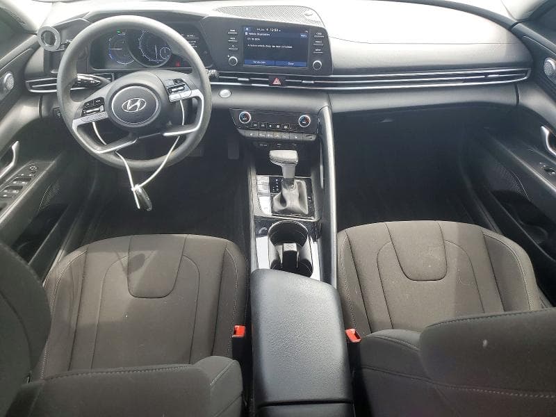 2023 HYUNDAI ELANTRA BLUE 8