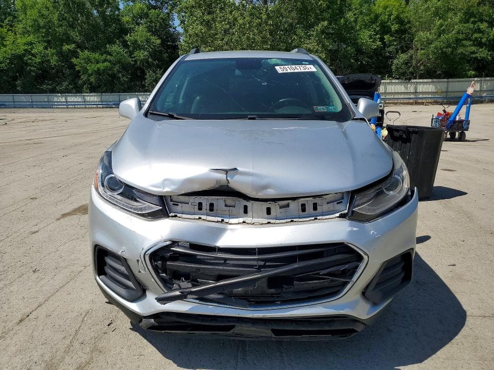 2018 CHEVROLET TRAX 1LT 5