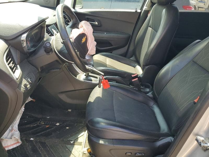 2018 CHEVROLET TRAX 1LT 7
