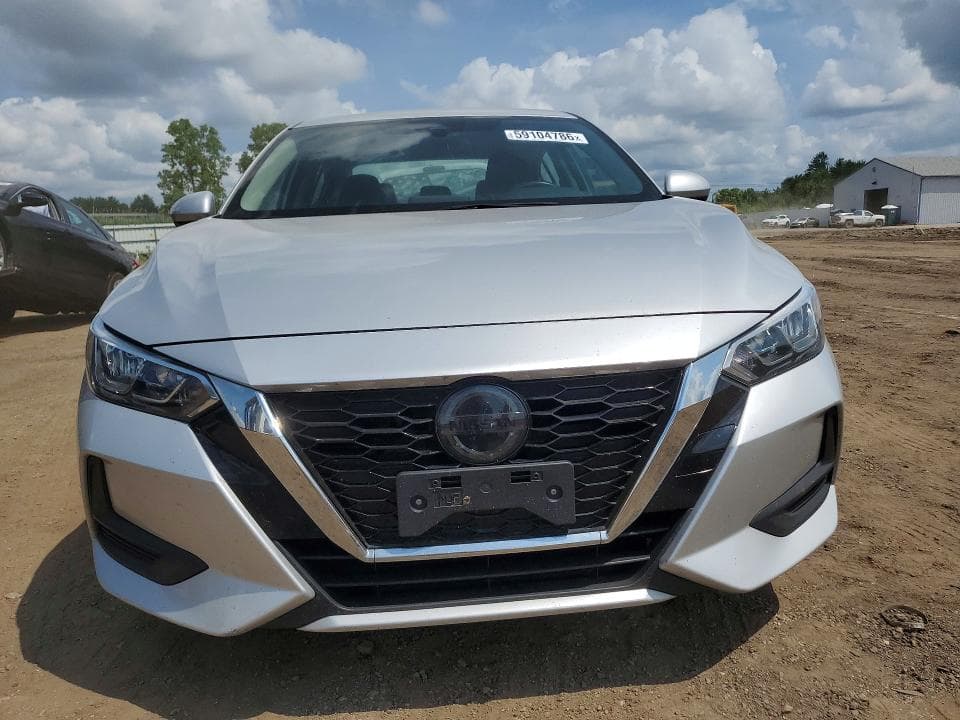 2022 NISSAN SENTRA SV 5