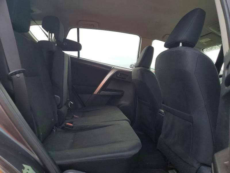 2018 TOYOTA RAV4 LE LE 11