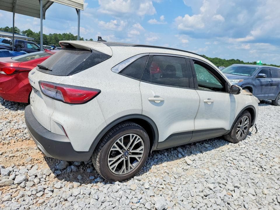 2022 FORD ESCAPE SEL 3