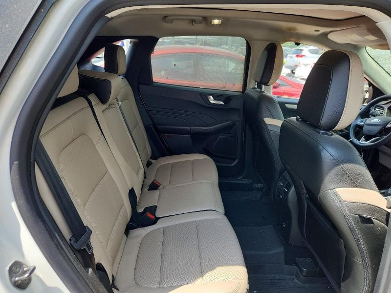 2022 FORD ESCAPE SEL 10