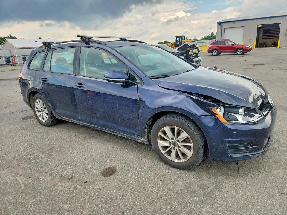 2017 VOLKSWAGEN GOLF SPORTWAGEN S 4