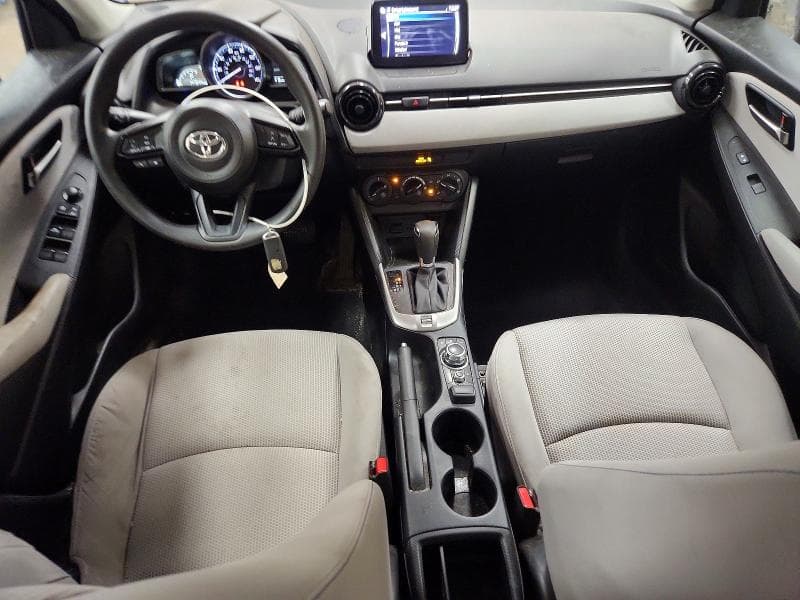 2020 TOYOTA YARIS L L 8
