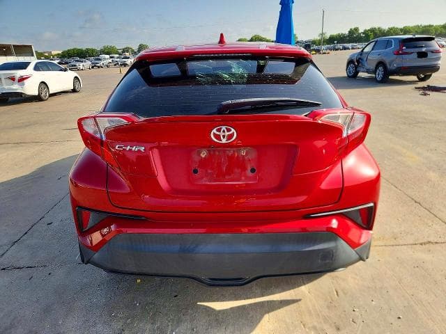 2021 TOYOTA C-HR XLE XLE 6