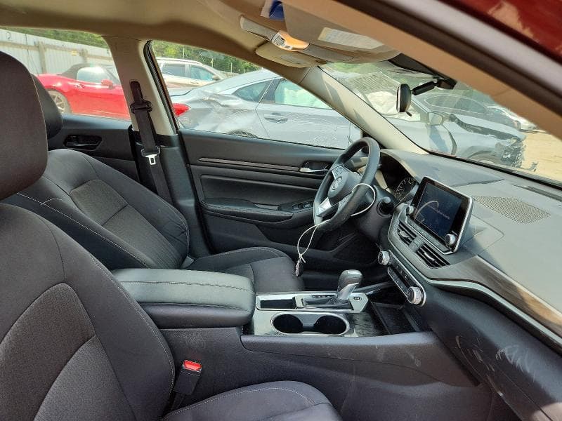 2024 NISSAN ALTIMA SV SV 7