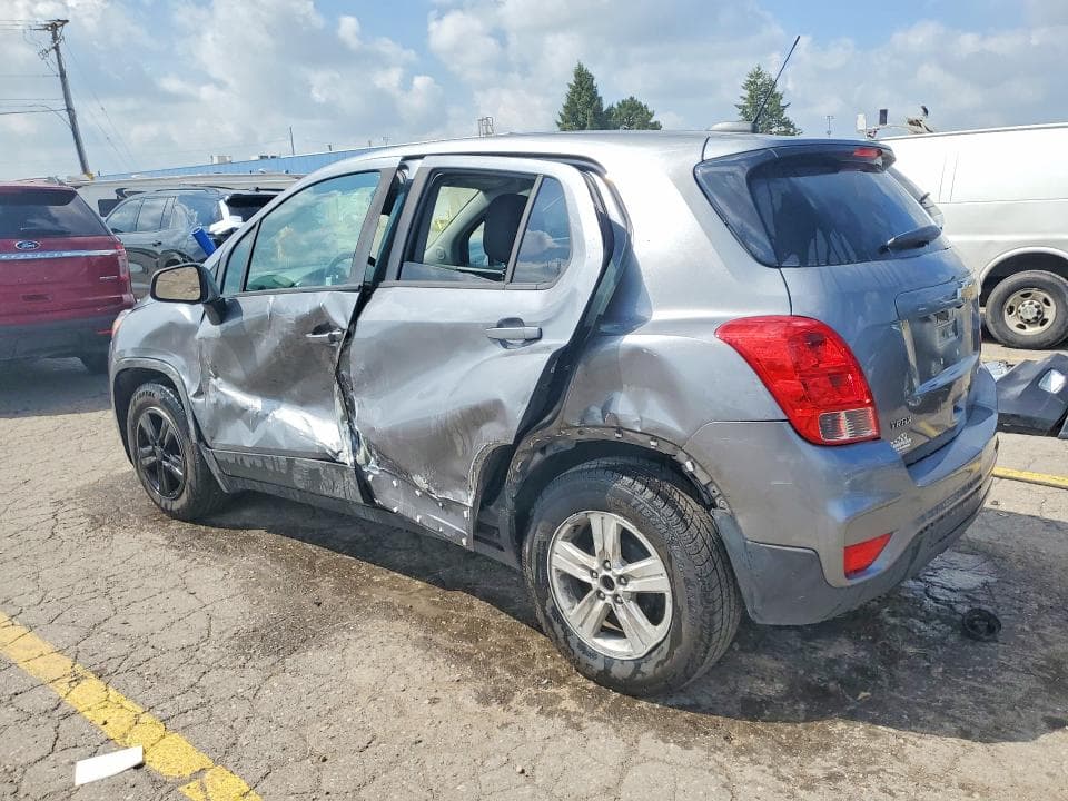 2020 CHEVROLET TRAX LS 2
