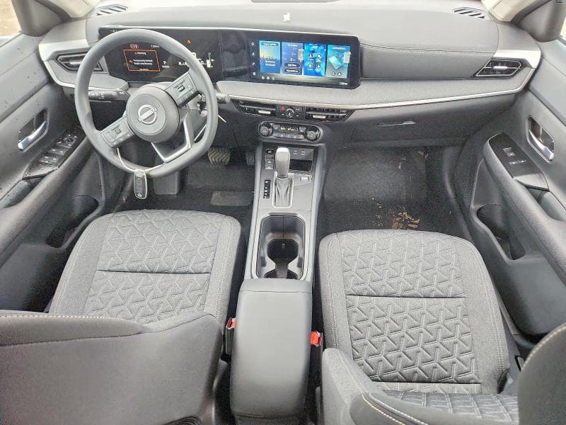 2026 NISSAN KICKS SV SV 8