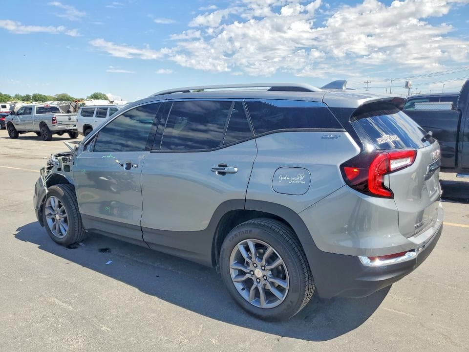2024 GMC TERRAIN SLT 2