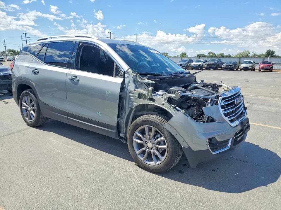 2024 GMC TERRAIN SLT 4