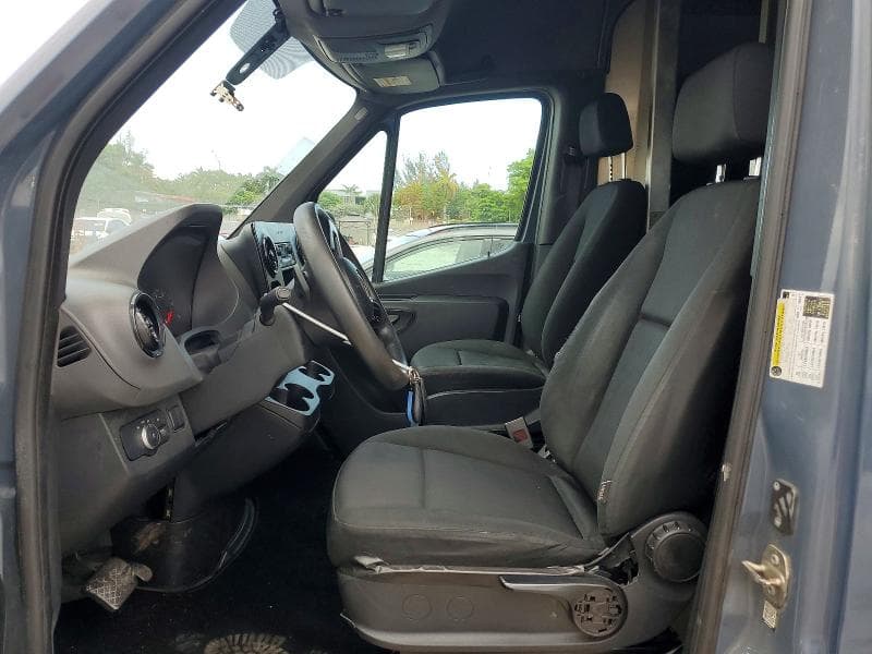 2019 MERCEDES-BENZ SPRINTER 2500/3500 8
