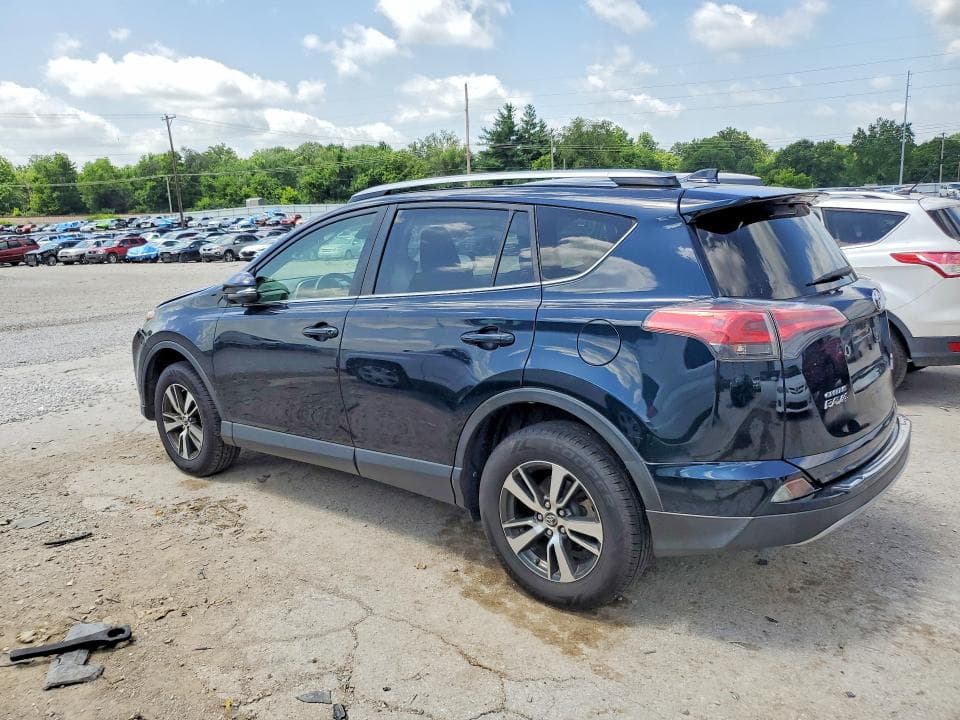2018 TOYOTA RAV4 XLE 2