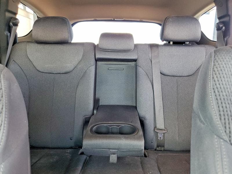 2019 HYUNDAI SANTA FE SE 10