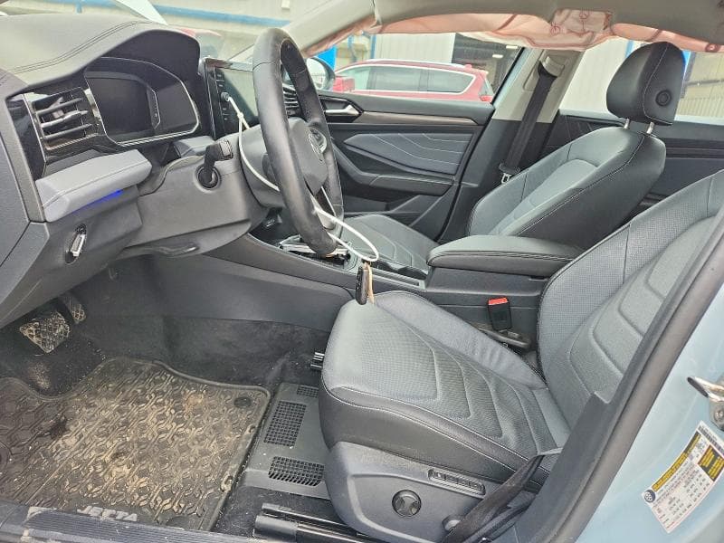 2025 VOLKSWAGEN JETTA SEL 7