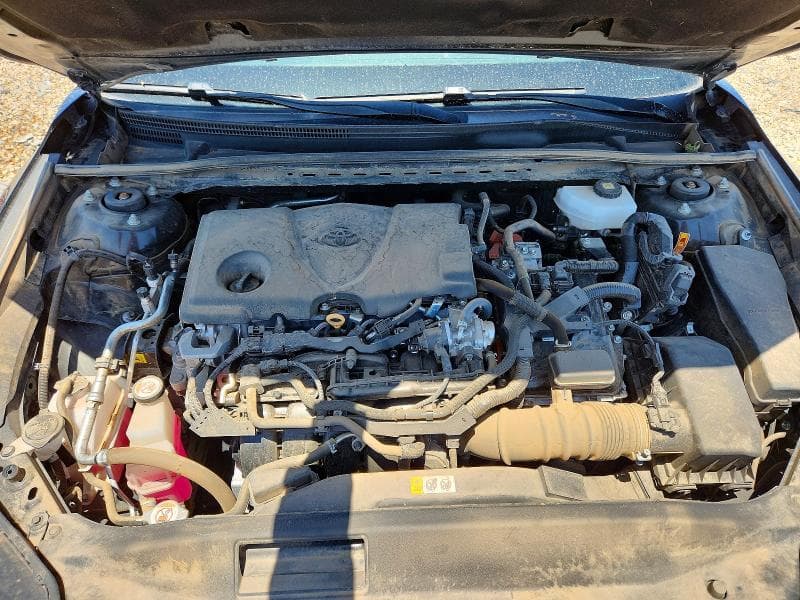 2025 TOYOTA CAMRY SE 11