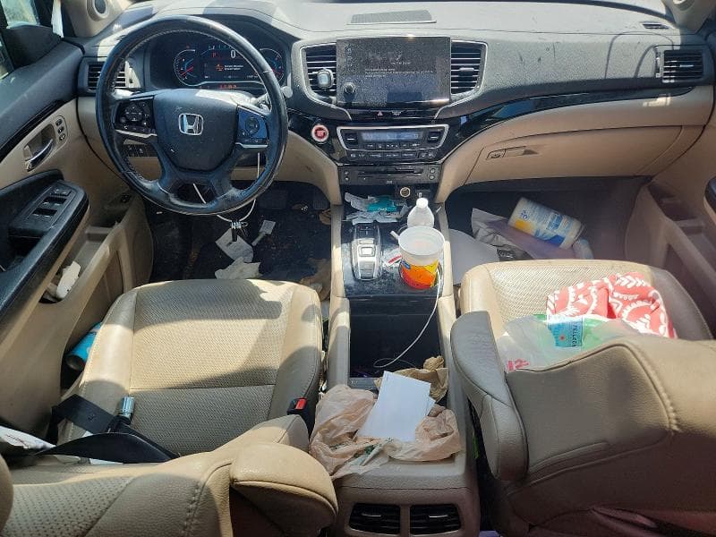 2019 HONDA PILOT ELITE 8