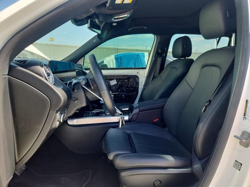 2023 MERCEDES-BENZ EQB 300 4MATIC 7