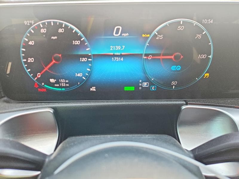 2023 MERCEDES-BENZ EQB 300 4MATIC 9