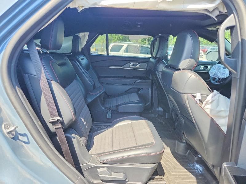 2025 FORD EXPLORER ST-LINE 11