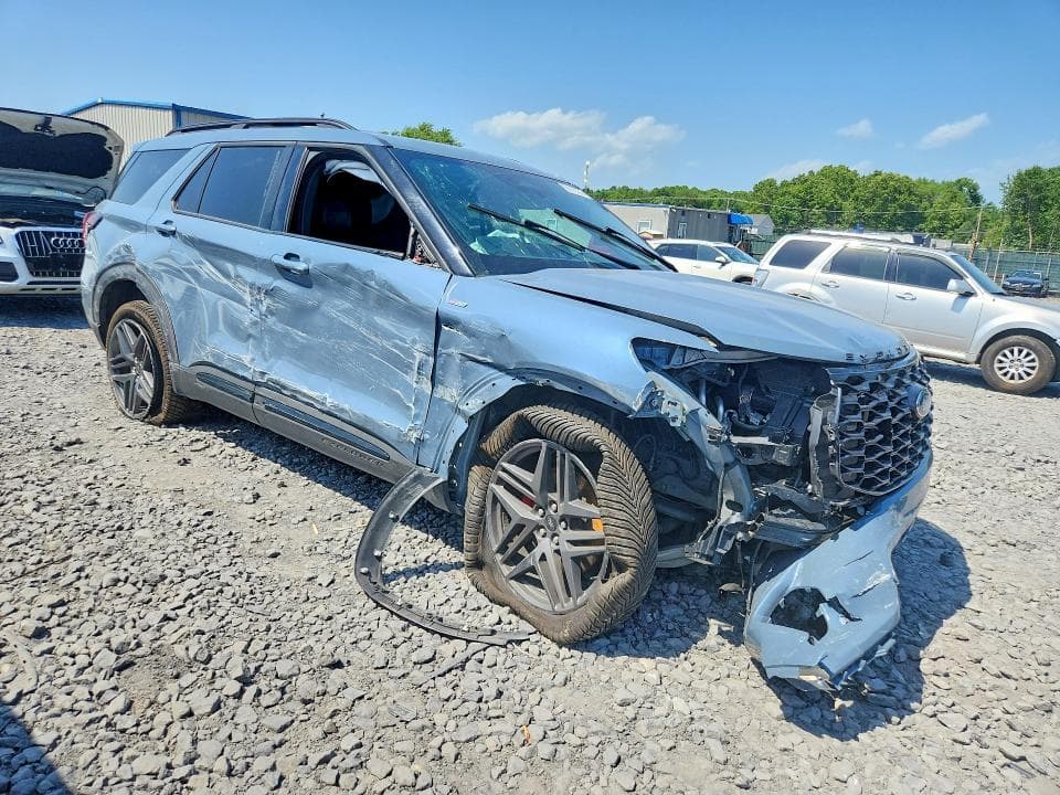 2025 FORD EXPLORER ST-LINE 4