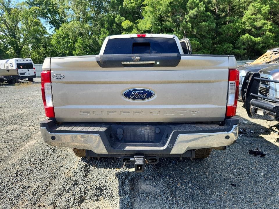 2017 FORD F350 SUPER DUTY 6