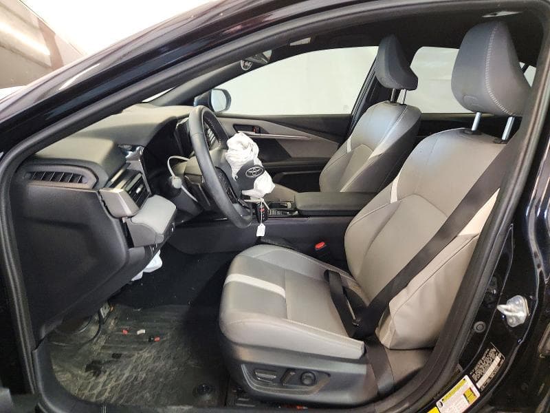 2025 TOYOTA CAMRY SE 7