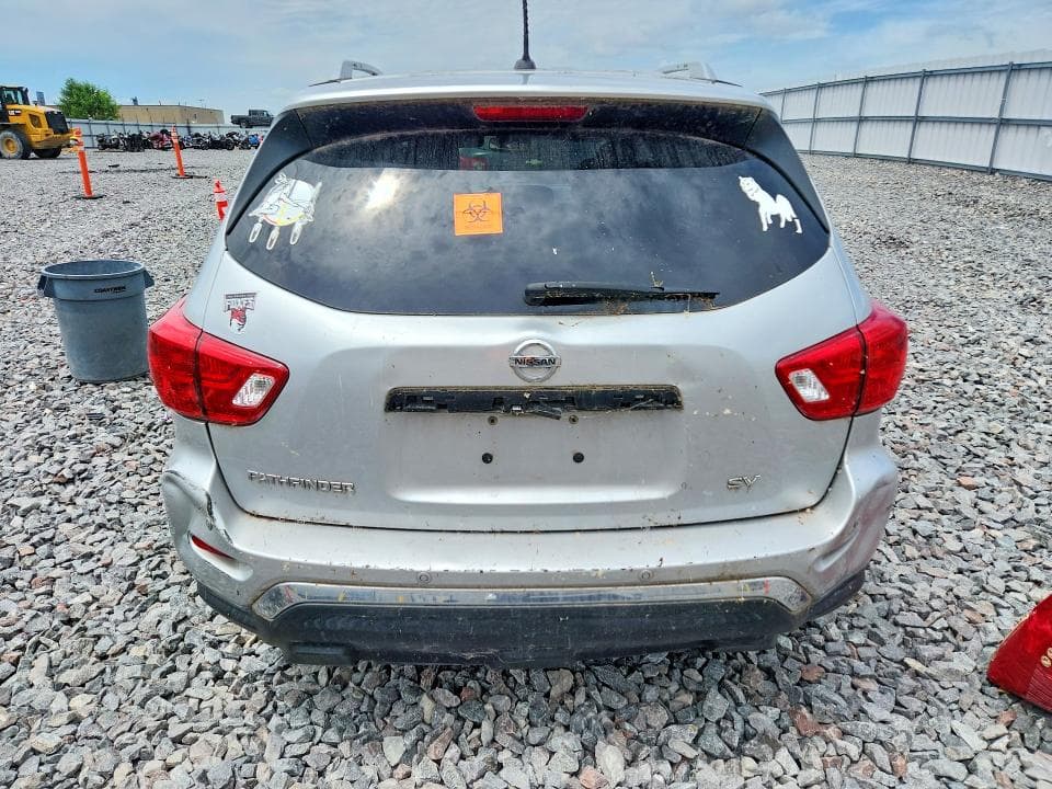 2018 NISSAN PATHFINDER SV SV 6