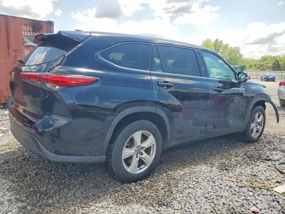 2020 TOYOTA HIGHLANDER LE LE 3