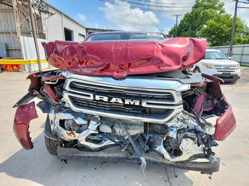 2019 RAM 1500 LARAMIE LARAMIE 5