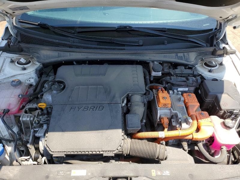 2023 HYUNDAI ELANTRA LIMITED 11