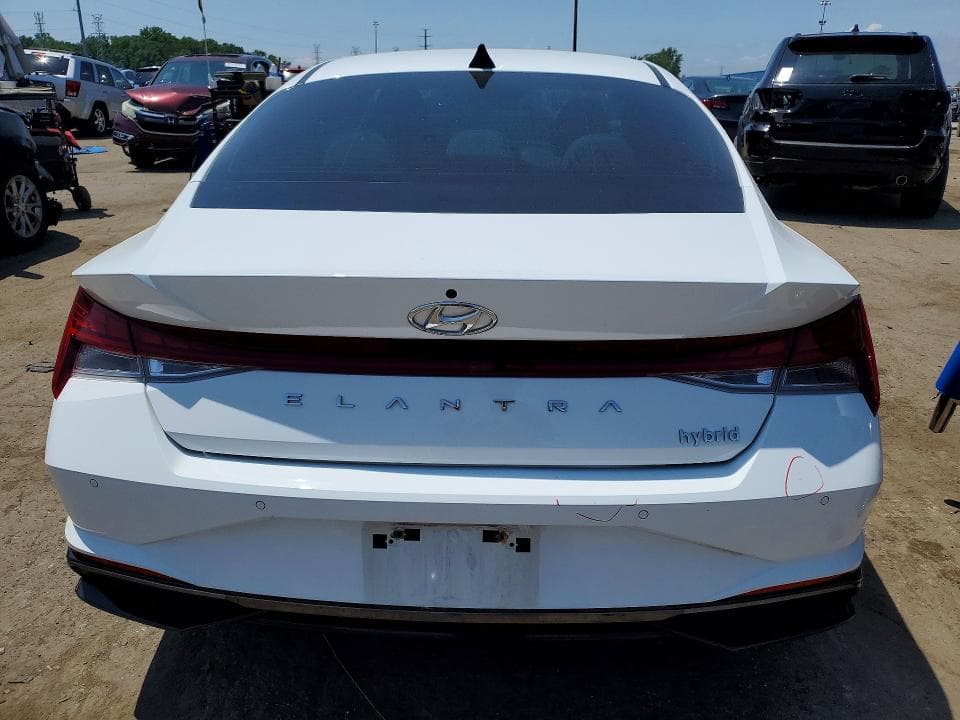 2023 HYUNDAI ELANTRA LIMITED 6