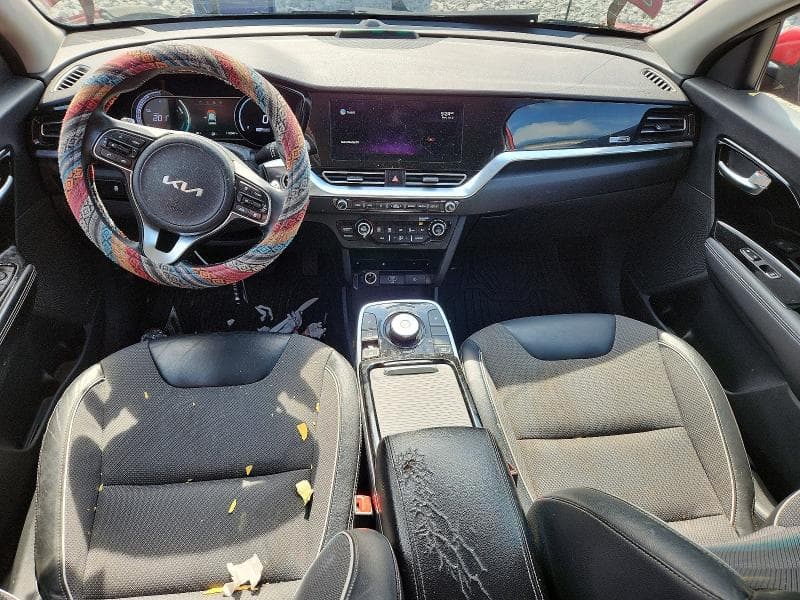 2022 KIA NIRO EV EX 8